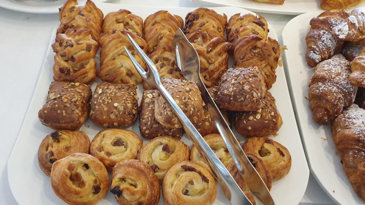 Hotel Gabbiano Cattolica Eksteriør billede