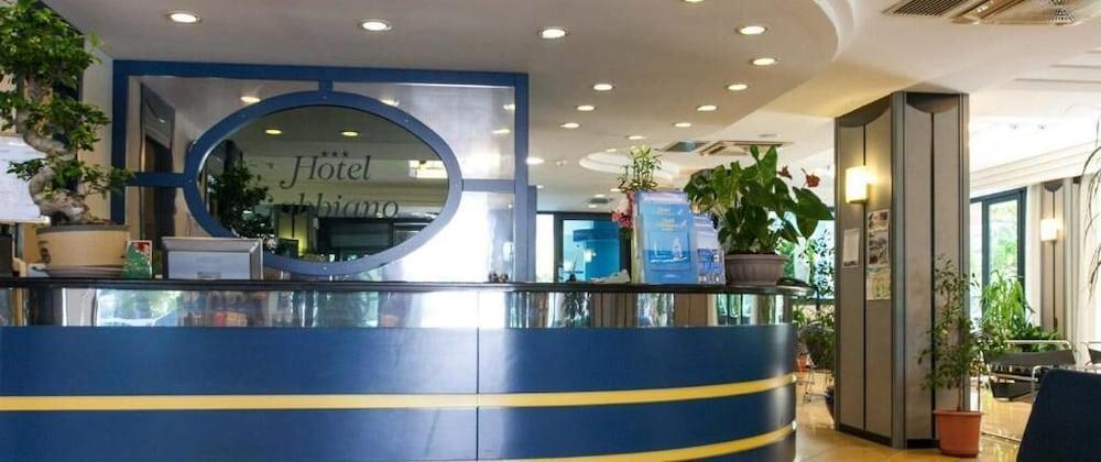 Hotel Gabbiano Cattolica Eksteriør billede